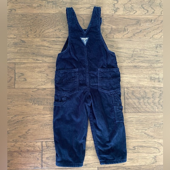 OshKosh B'Gosh Corduroy Overalls (3T) - Picture 4 of 5